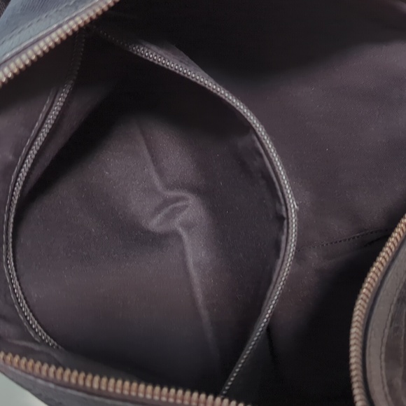 Gucci GG Canvas Crossbody Bag - Picture 7 of 12